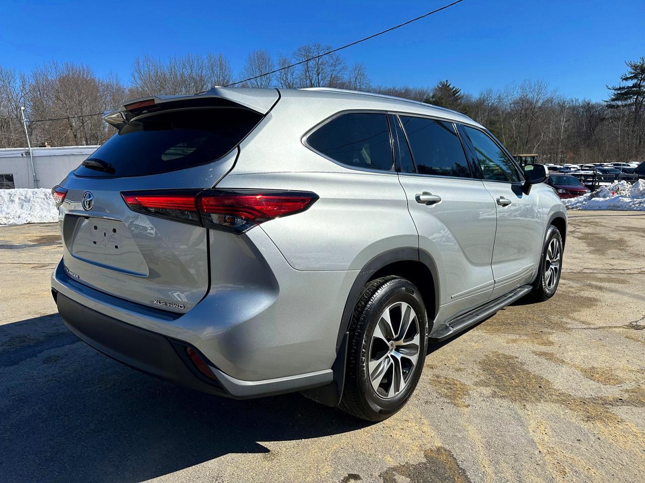 2021 TOYOTA HIGHLANDER