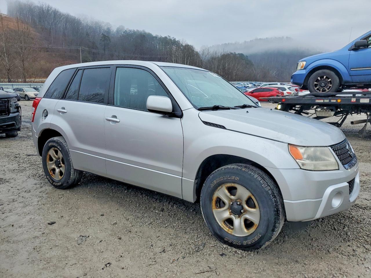 2011 SUZUKI Grand Vitara