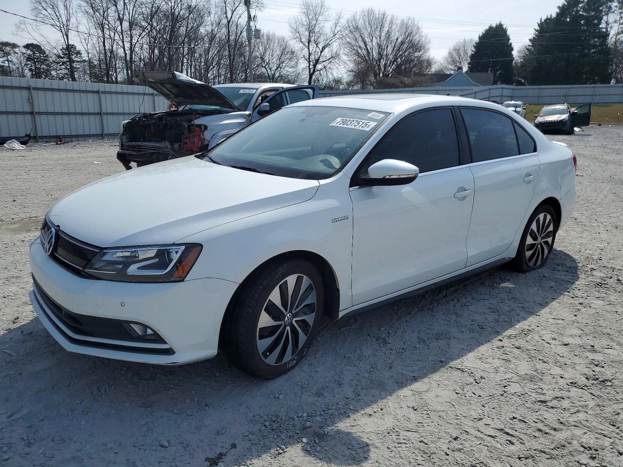 2016 VOLKSWAGEN JETTA