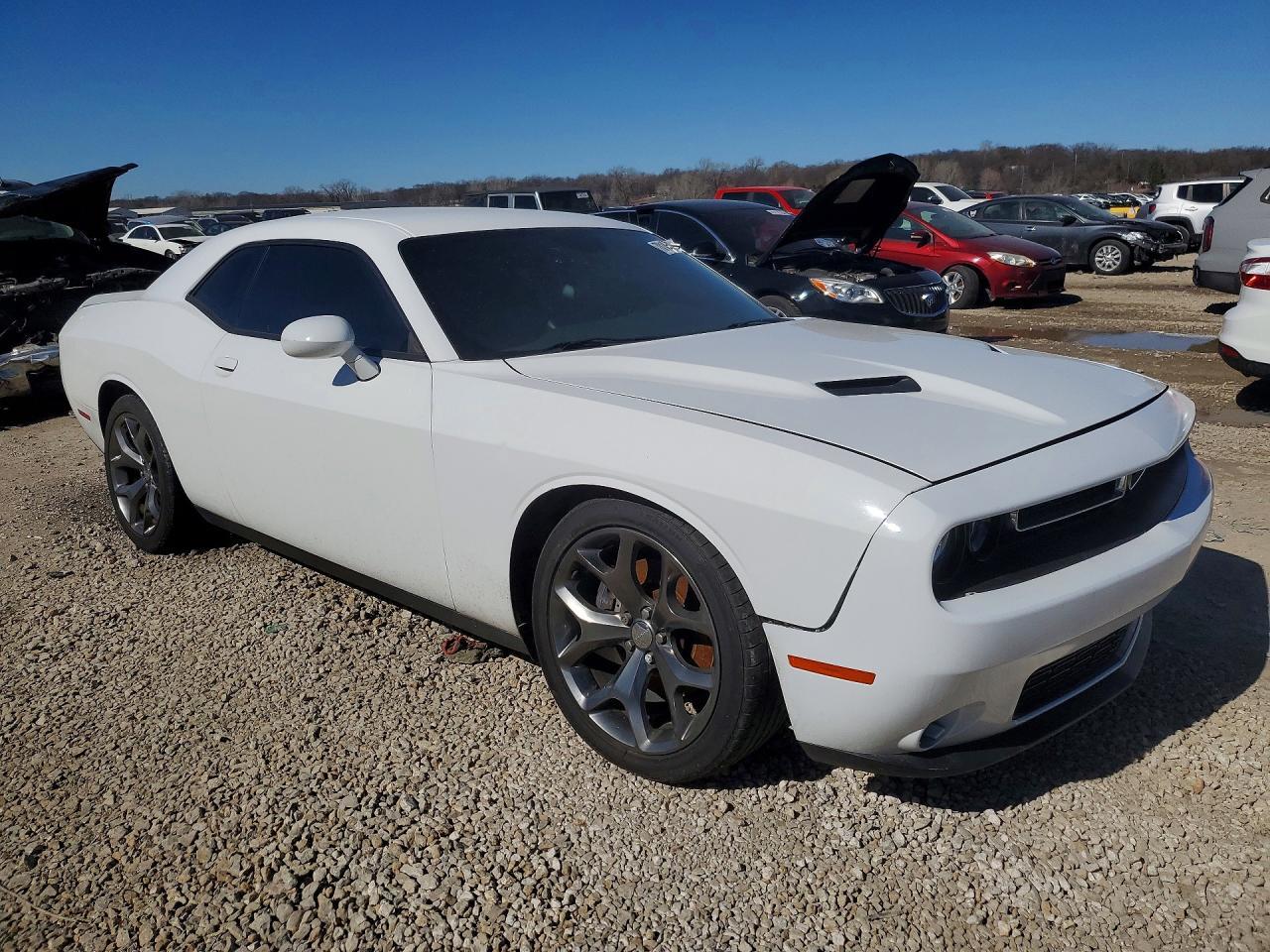 2016 DODGE Challenger