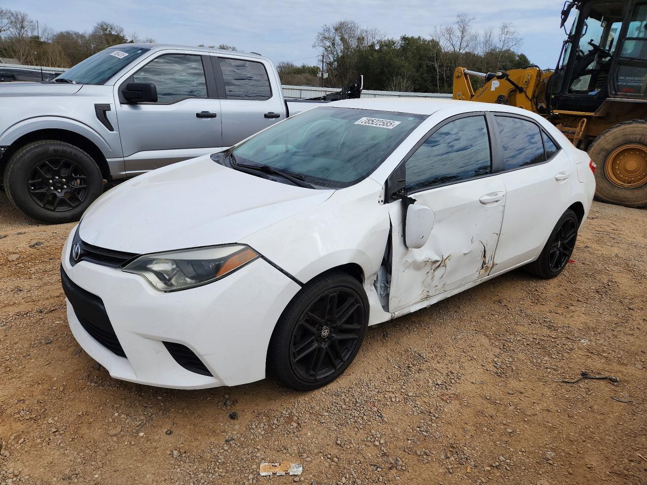 2016 TOYOTA COROLLA
