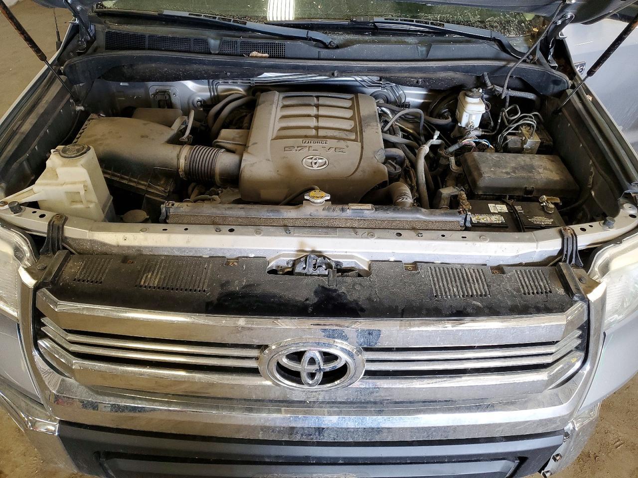 2016 TOYOTA TUNDRA