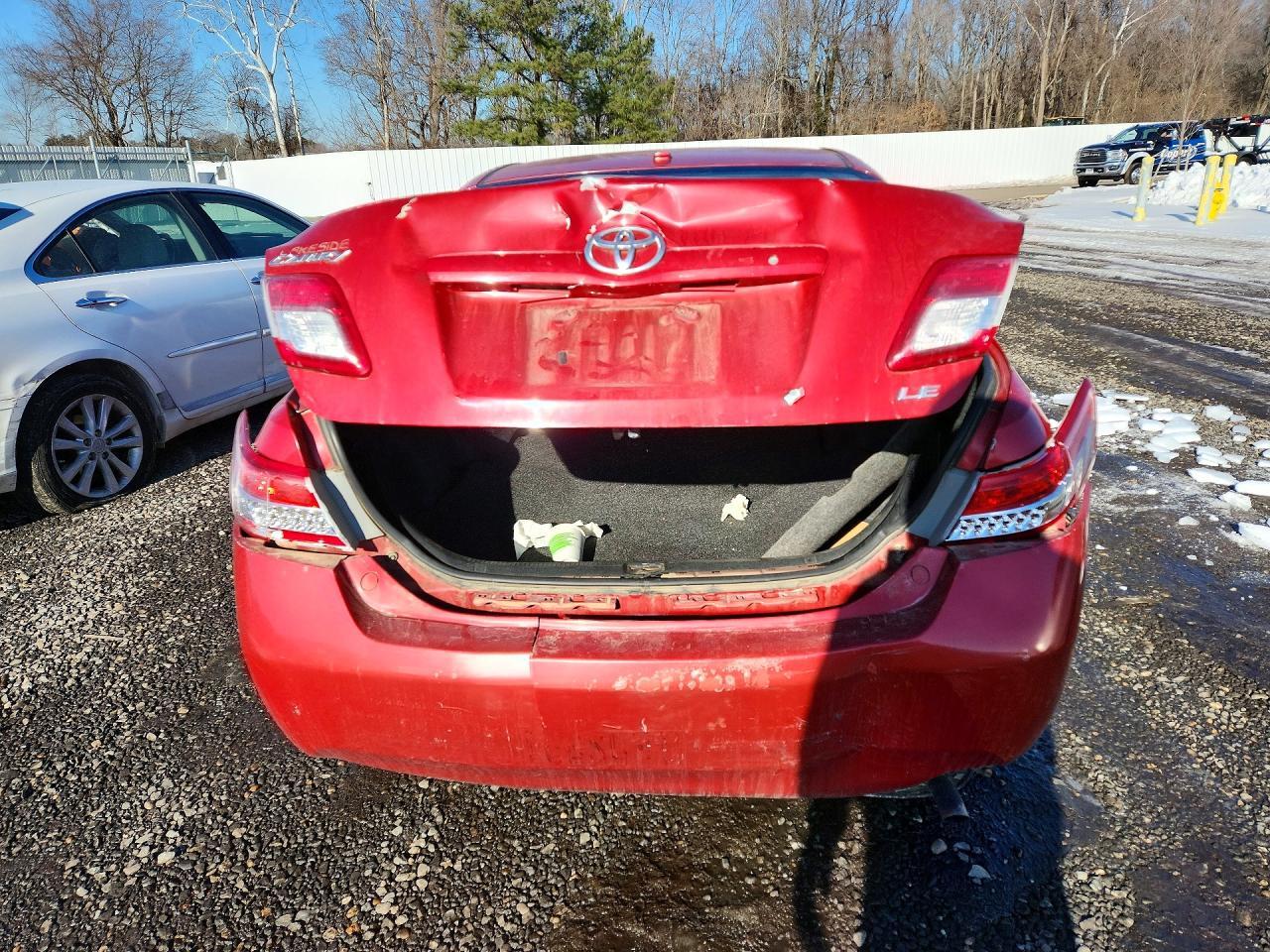 2010 TOYOTA CAMRY