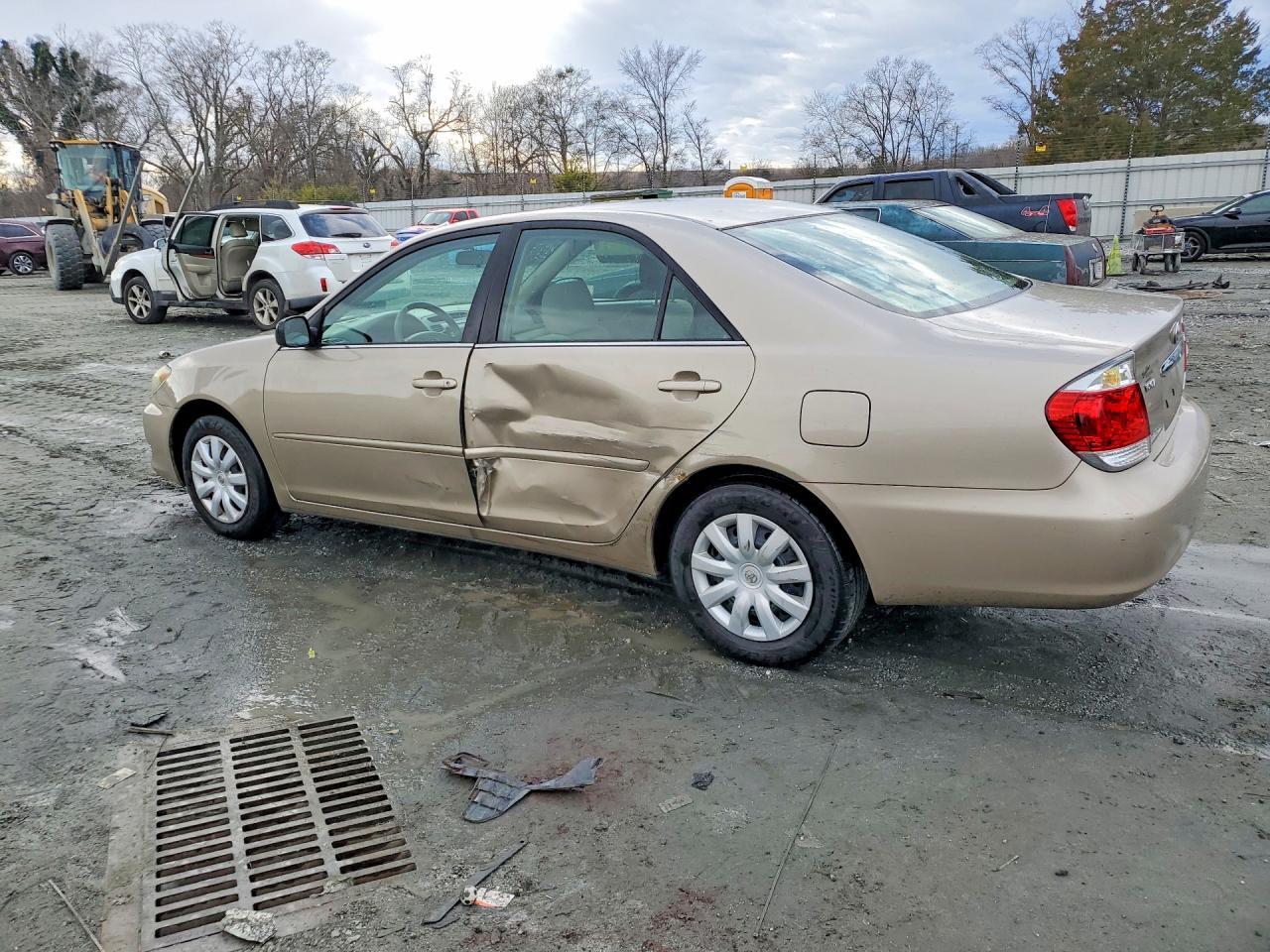 2005 TOYOTA CAMRY