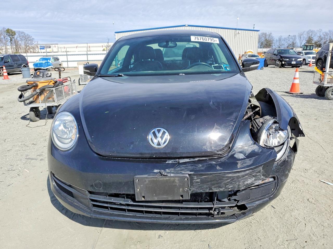 2012 VOLKSWAGEN Beetle