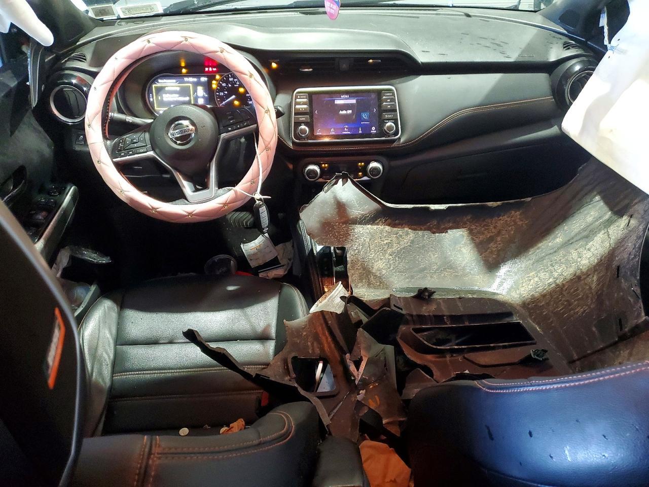 2018 NISSAN KICKS