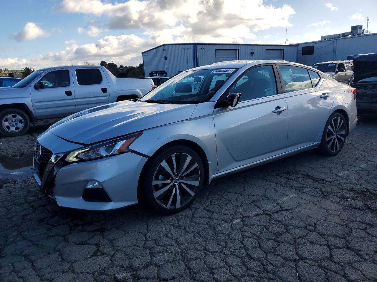 2019 NISSAN ALTIMA