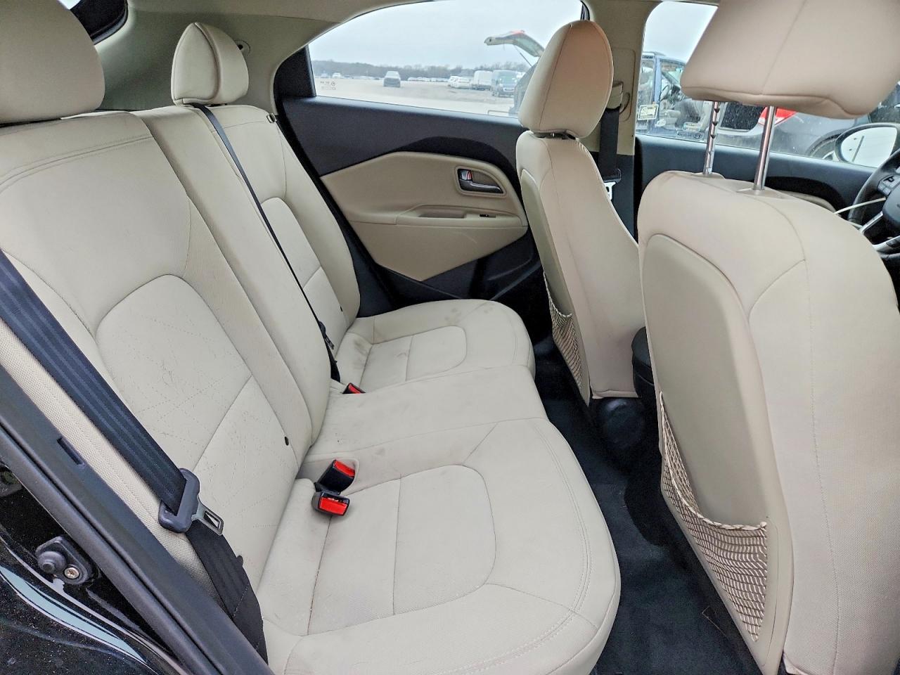 2013 KIA RIO