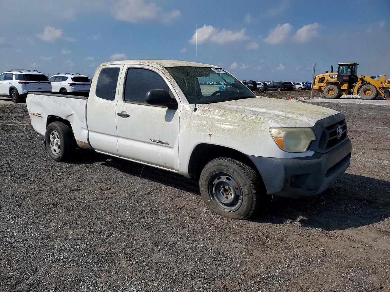 2015 TOYOTA TACOMA