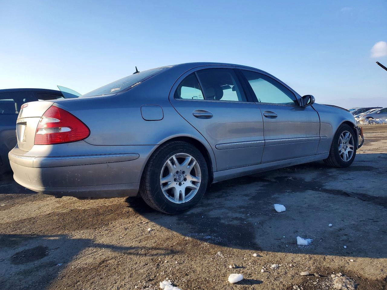 2004 MERCEDES-BENZ E-Class