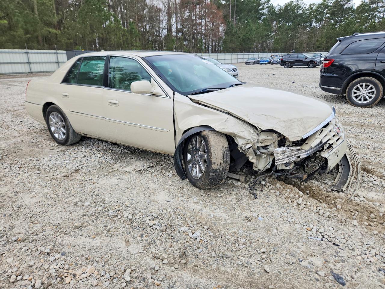 2011 CADILLAC DTS