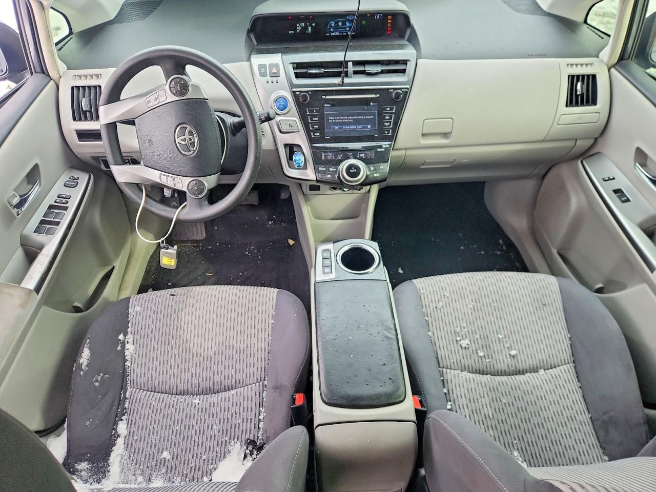 2016 TOYOTA PRIUS V