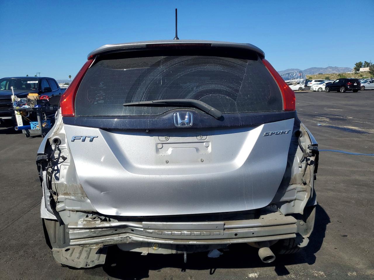 2018 HONDA FIT