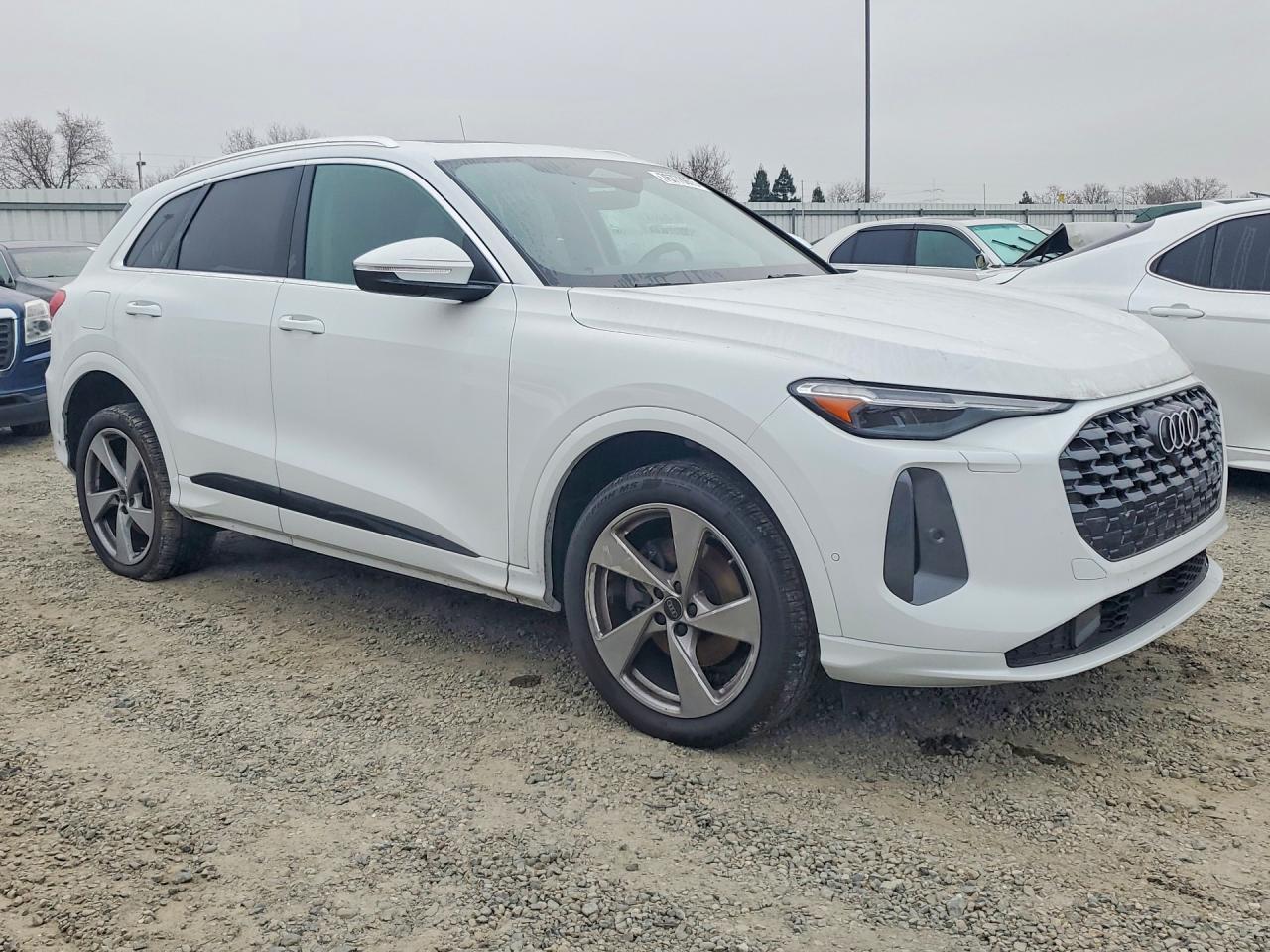 2025 AUDI Q5