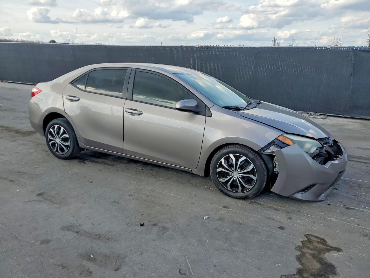 2016 TOYOTA COROLLA