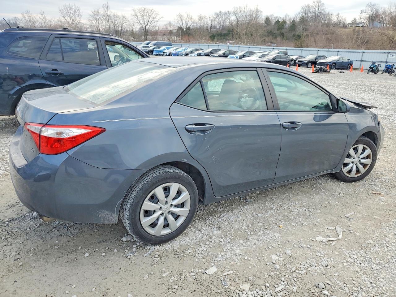2016 TOYOTA COROLLA