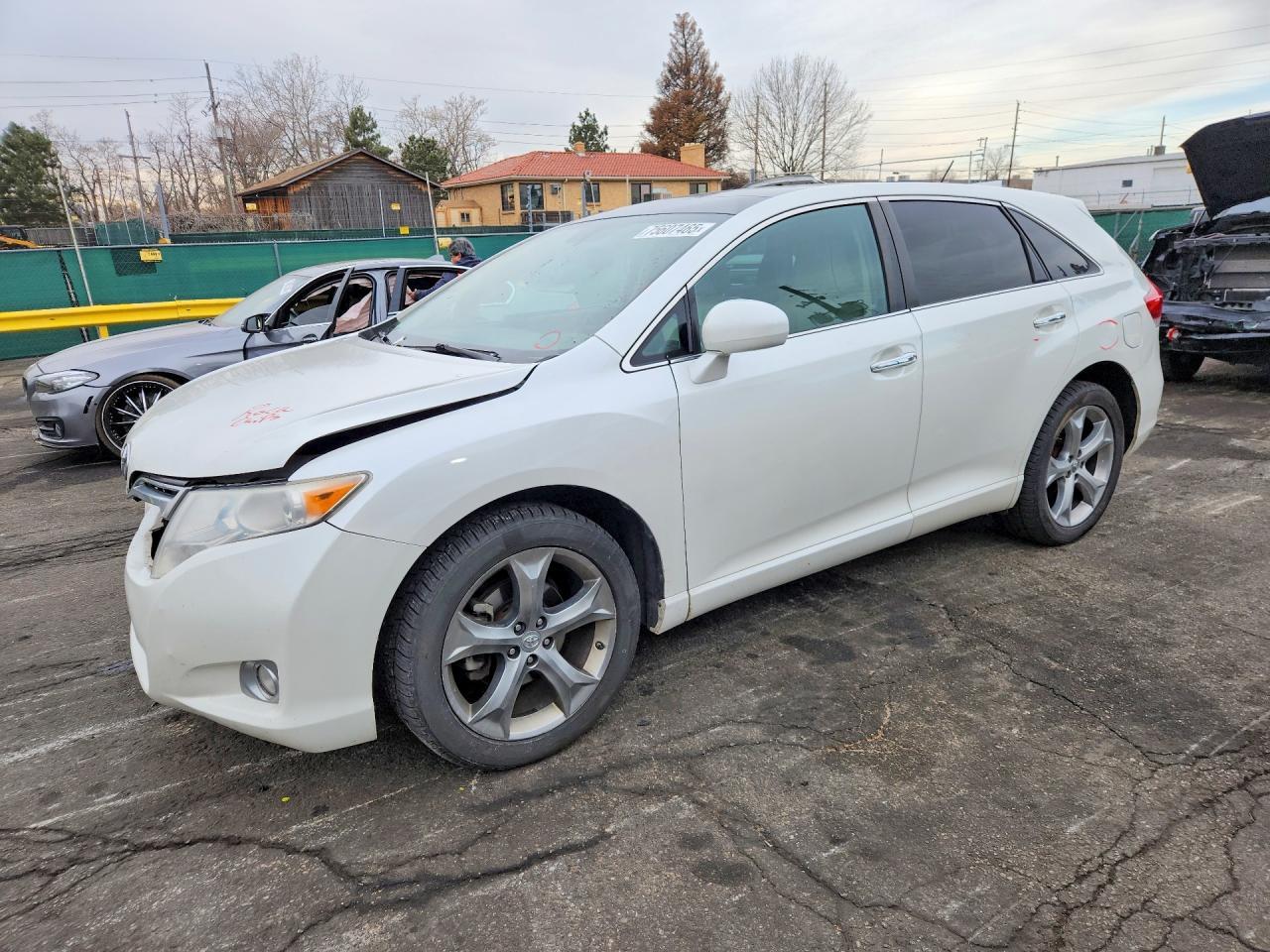 2010 TOYOTA VENZA