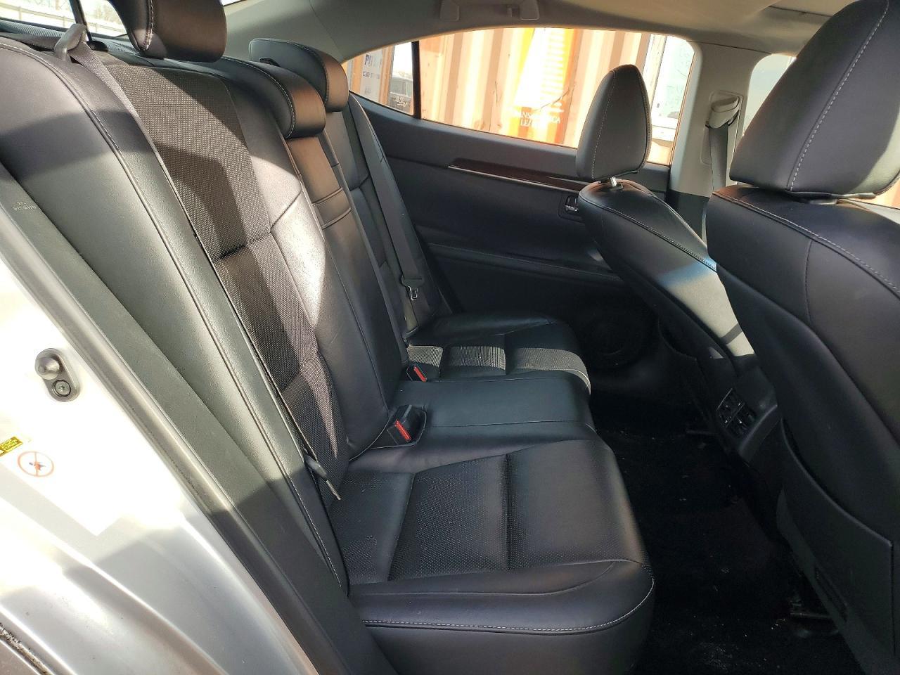 2015 LEXUS ES 350