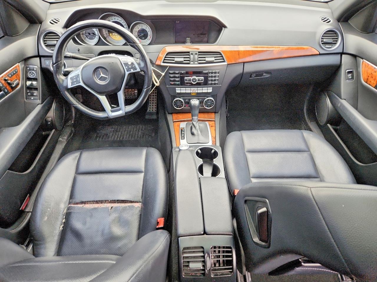 2012 MERCEDES-BENZ C-CLASS