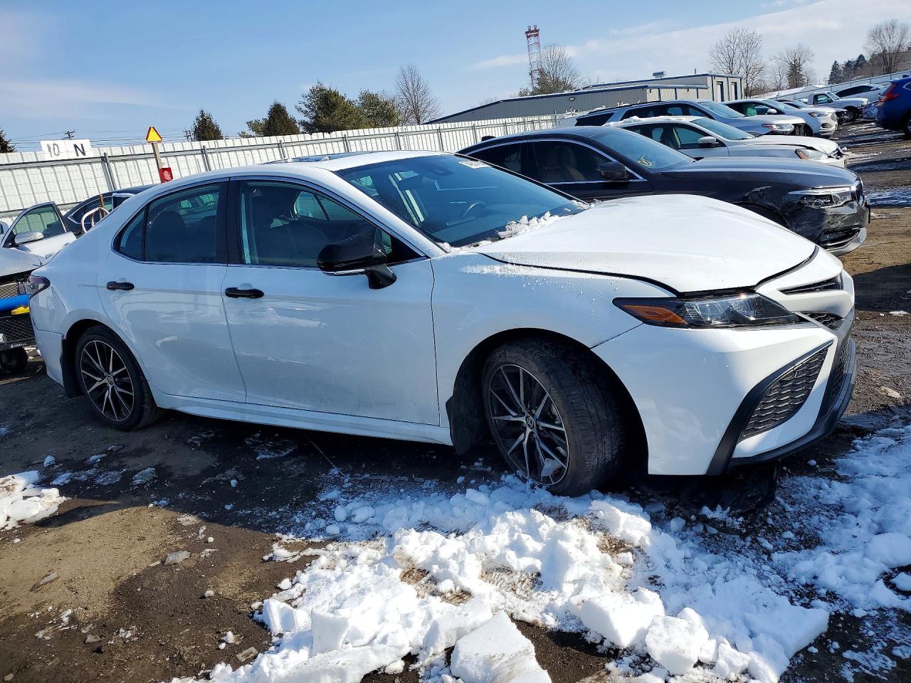 2023 TOYOTA CAMRY