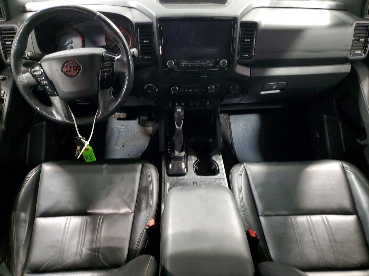 2022 NISSAN Frontier