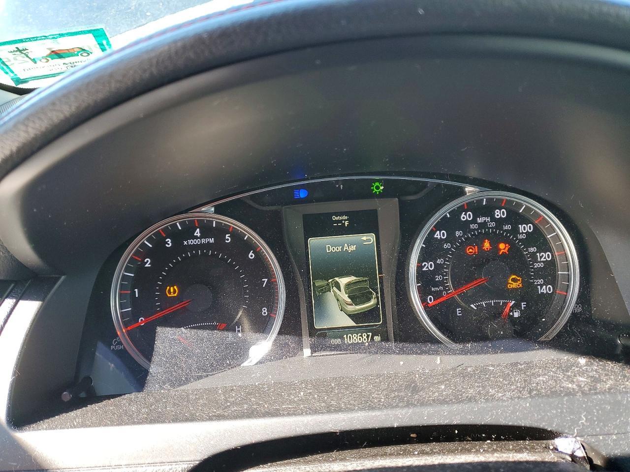 2015 TOYOTA CAMRY