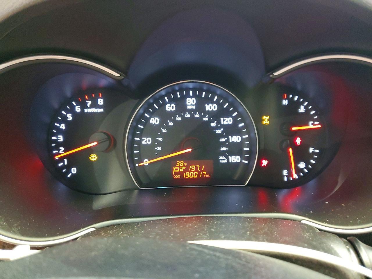 2014 KIA SORENTO