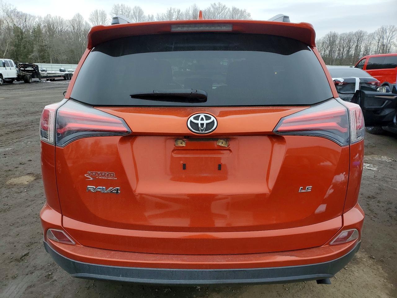 2016 TOYOTA RAV4