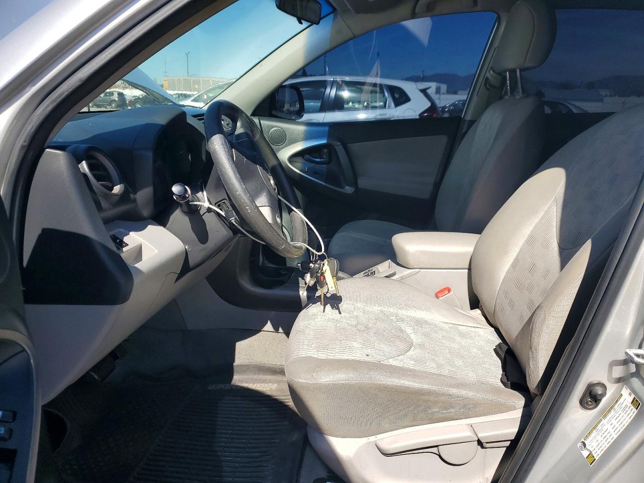 2010 TOYOTA RAV4