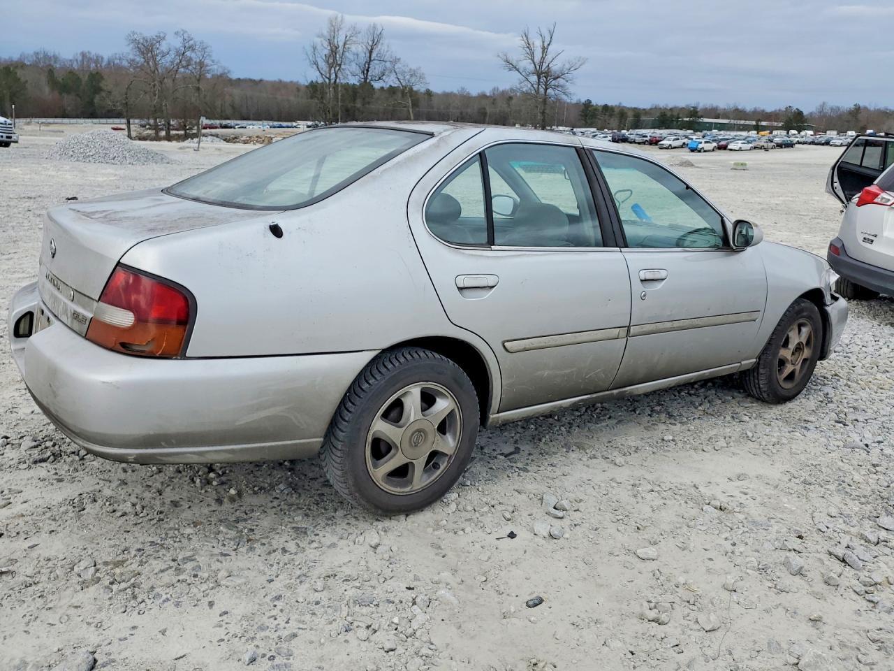1999 NISSAN ALTIMA