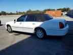 2010 LINCOLN Town Car