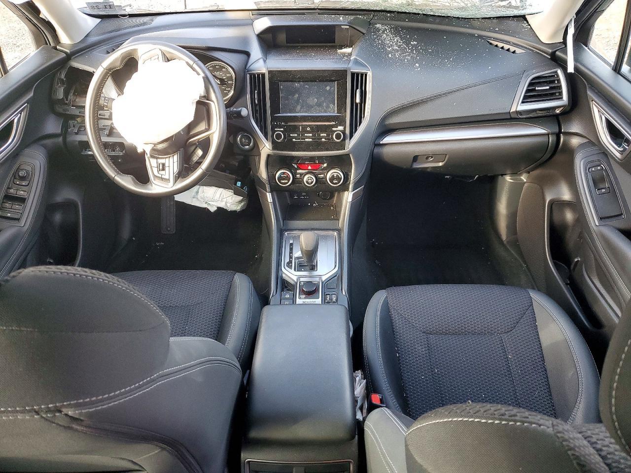 2023 SUBARU FORESTER
