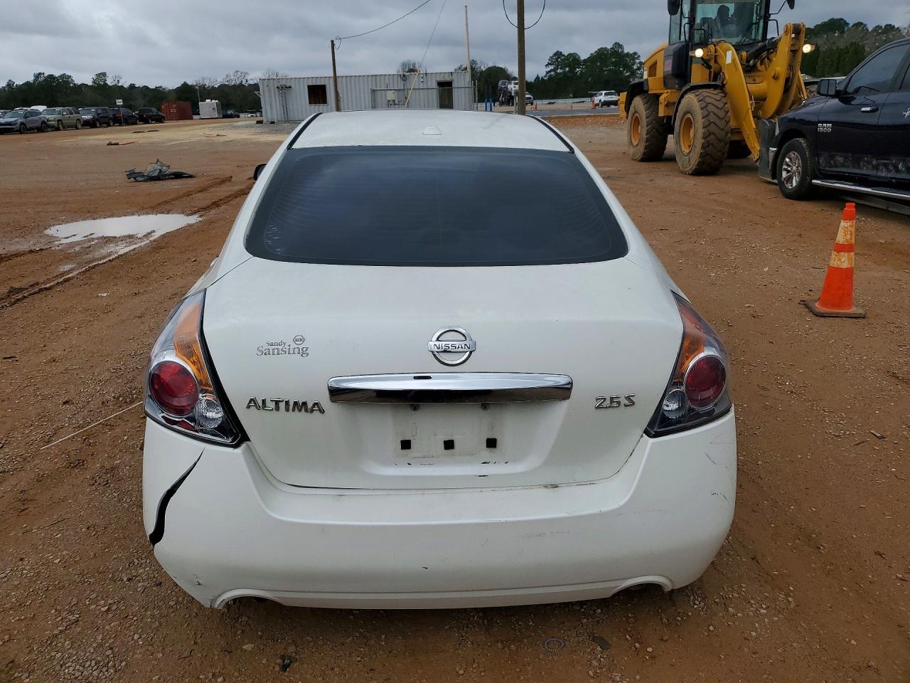 2010 NISSAN ALTIMA