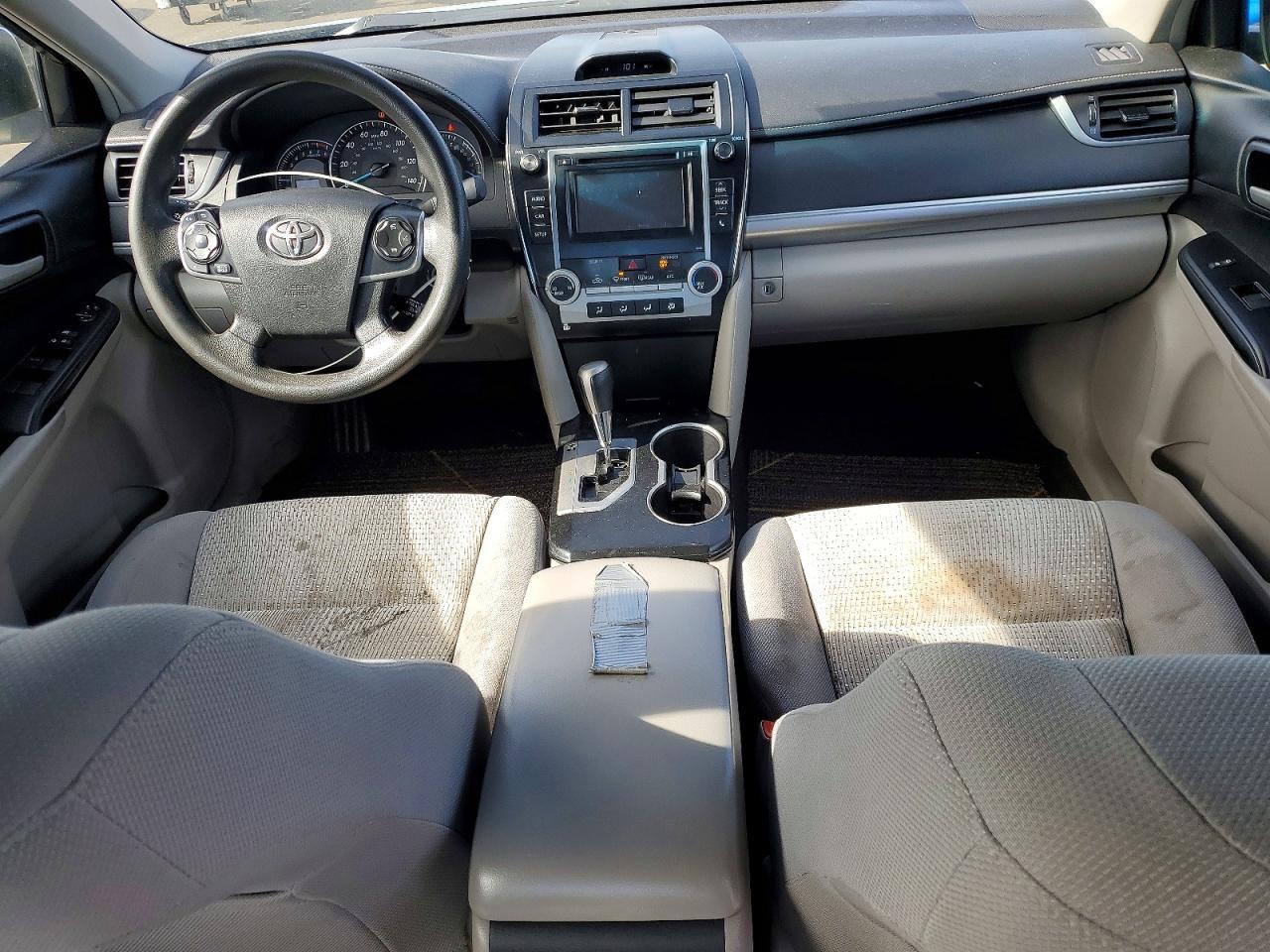 2014 TOYOTA CAMRY