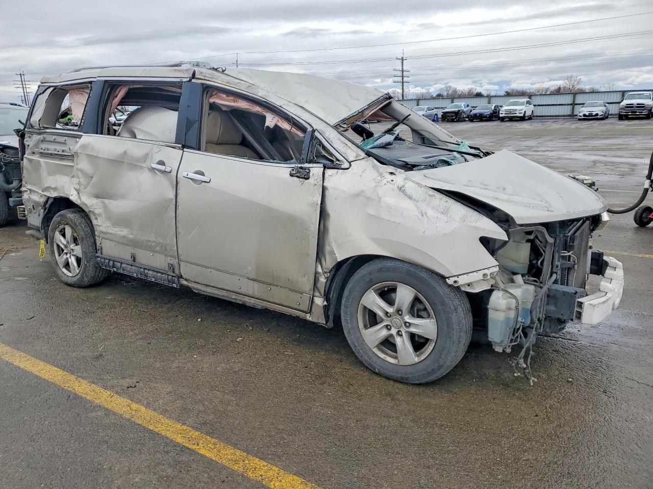 2012 NISSAN Quest