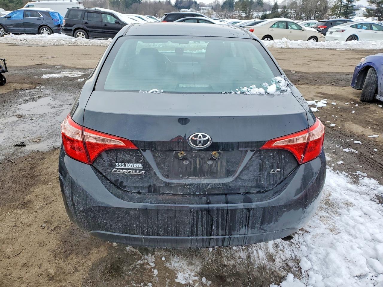2018 TOYOTA COROLLA