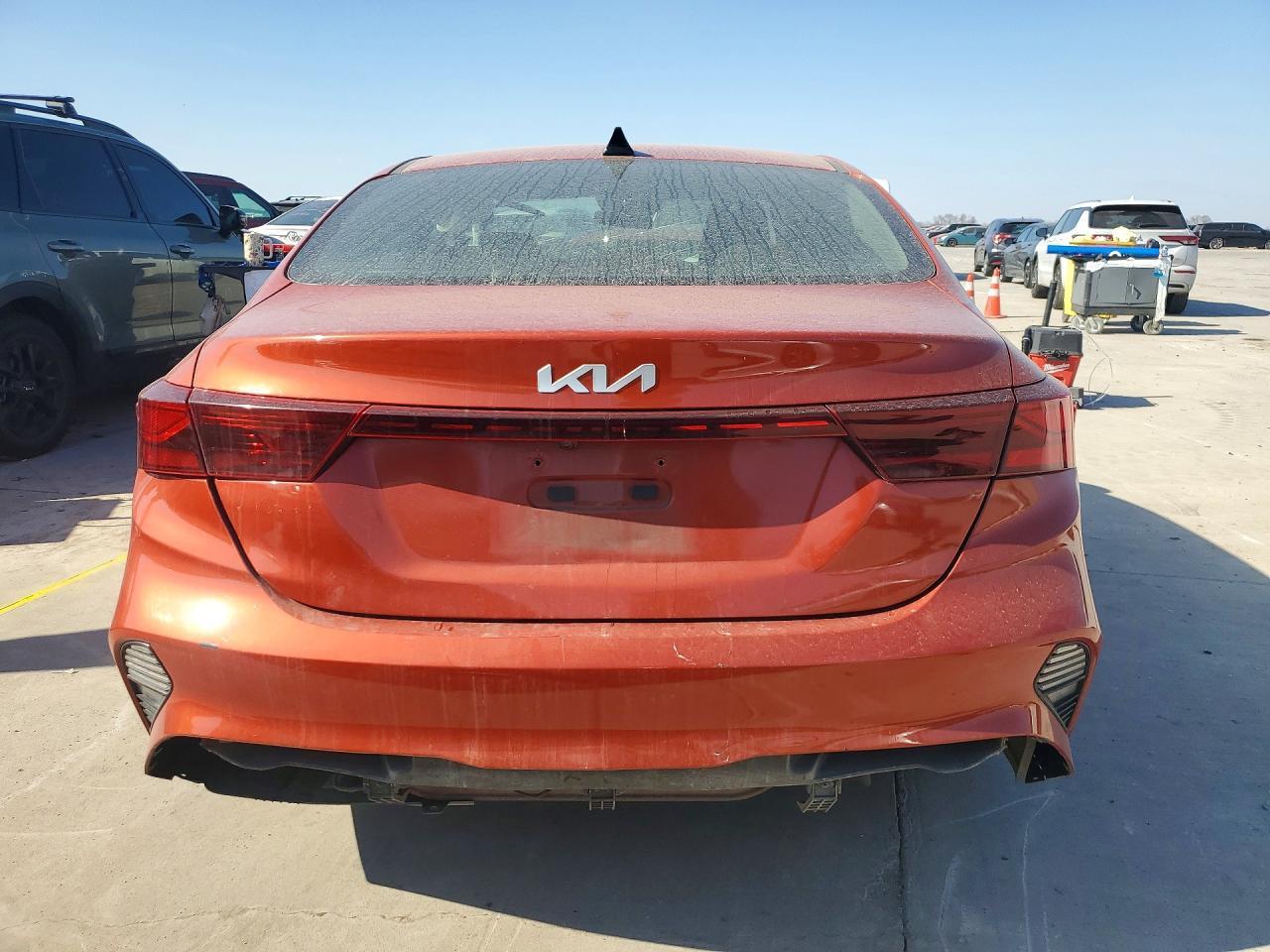 2023 KIA FORTE