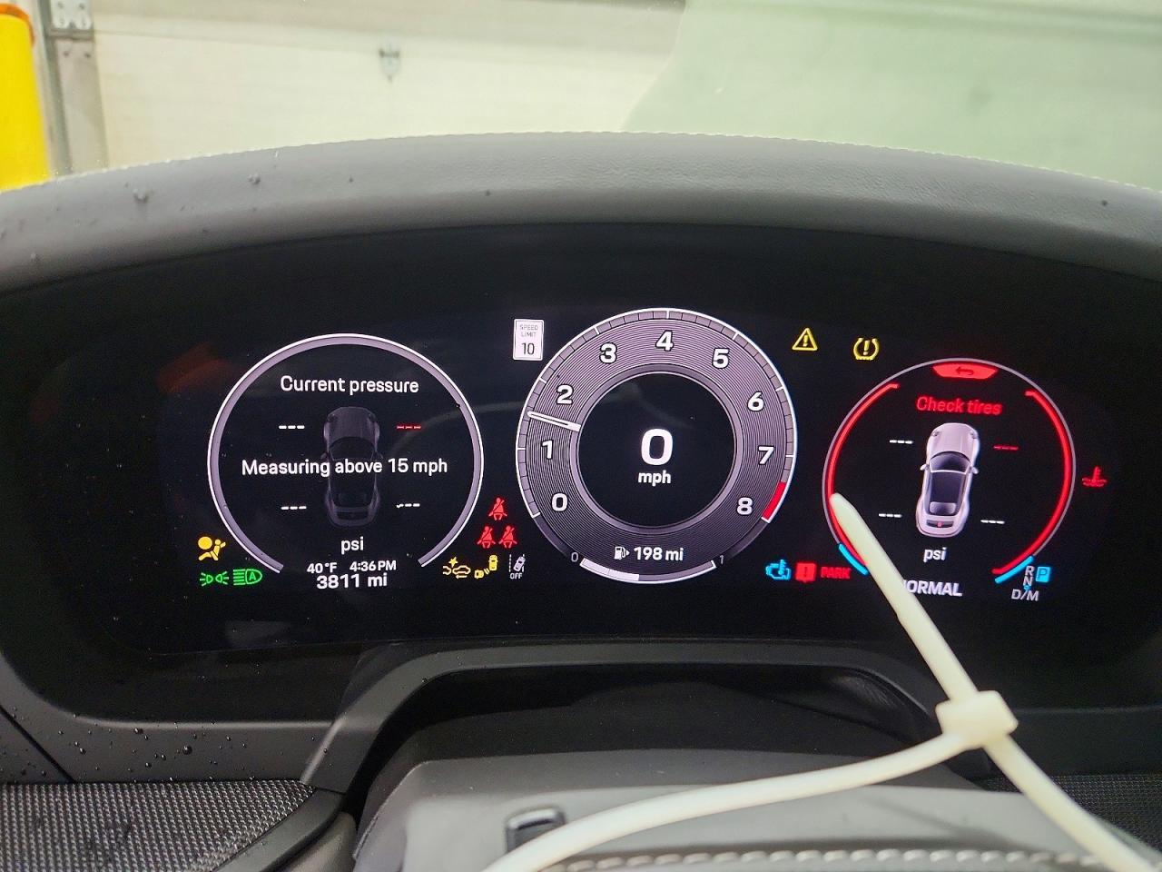 2025 PORSCHE 911