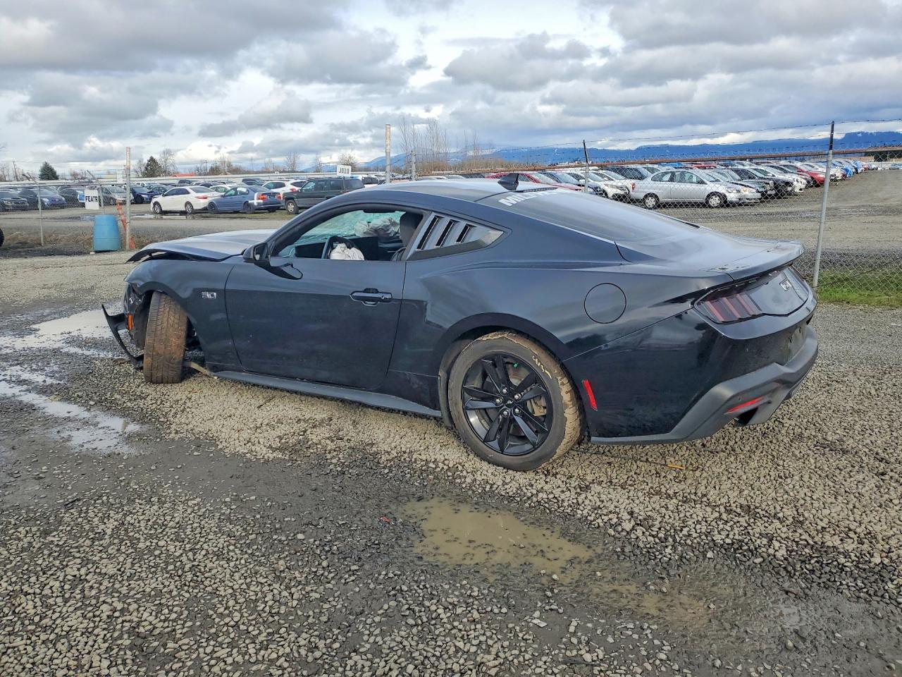 2024 FORD MUSTANG
