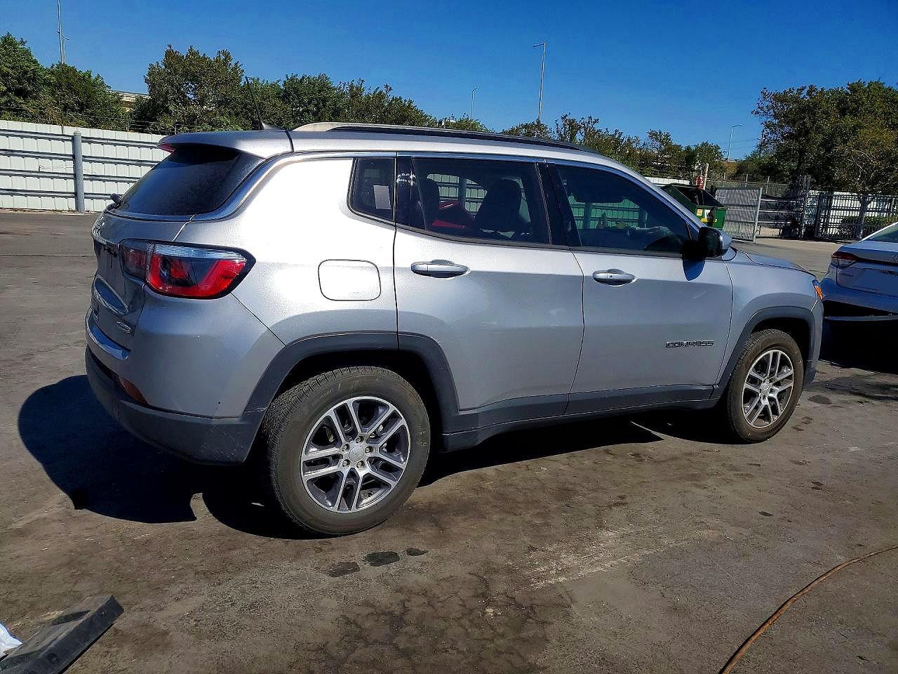 2018 JEEP Compass