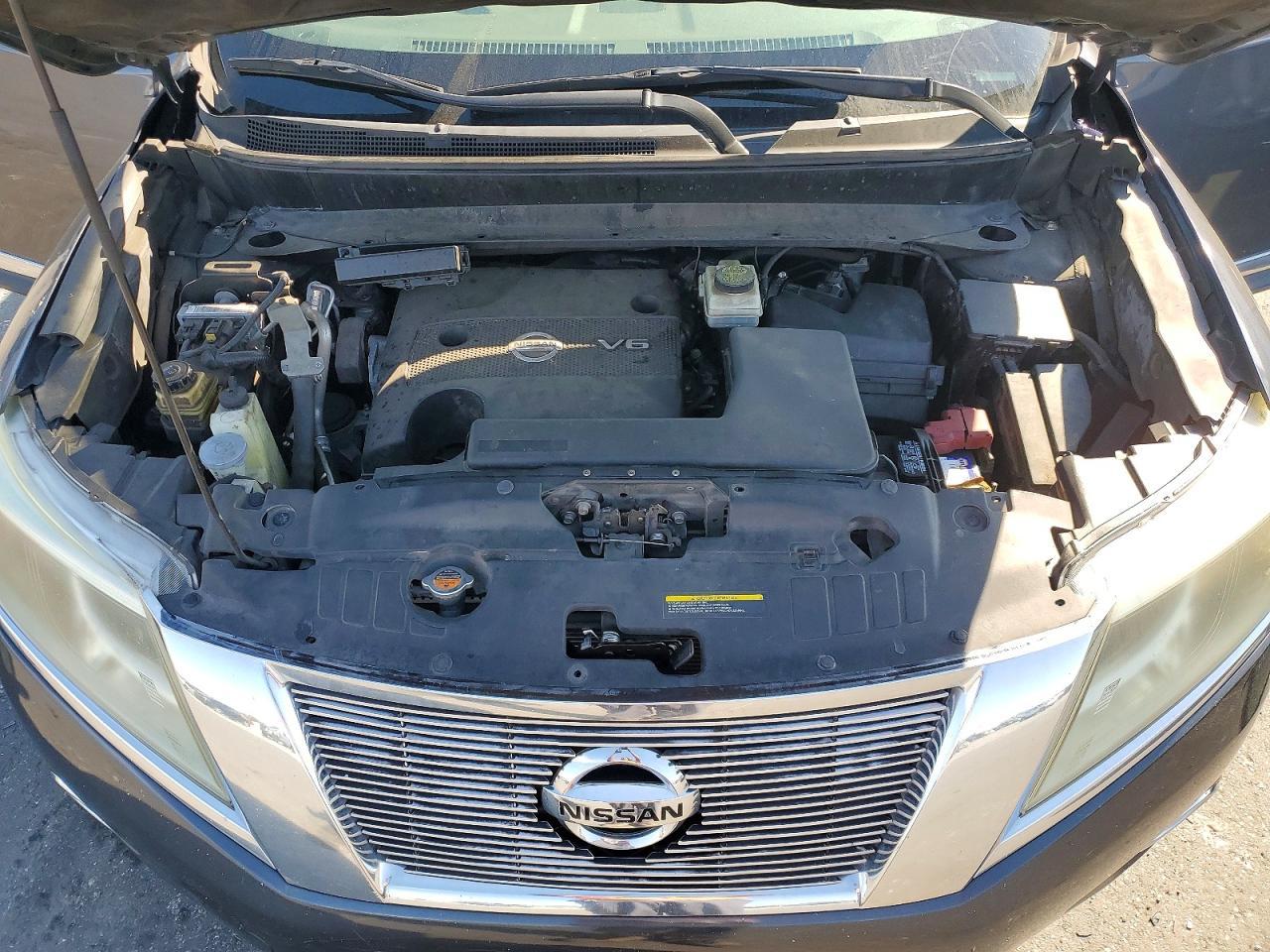 2013 NISSAN PATHFINDER