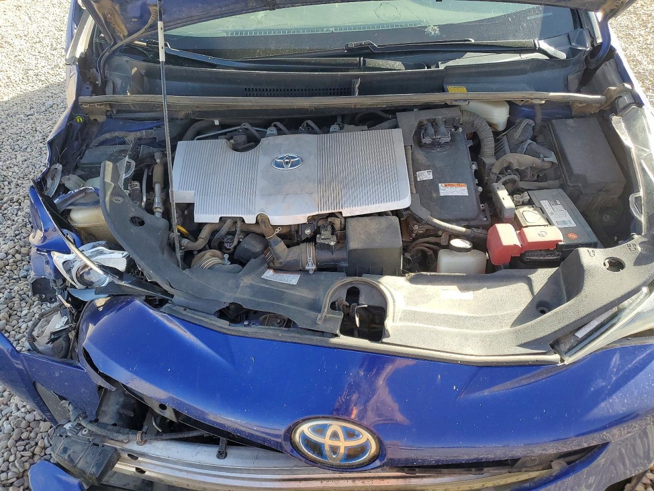 2017 TOYOTA PRIUS