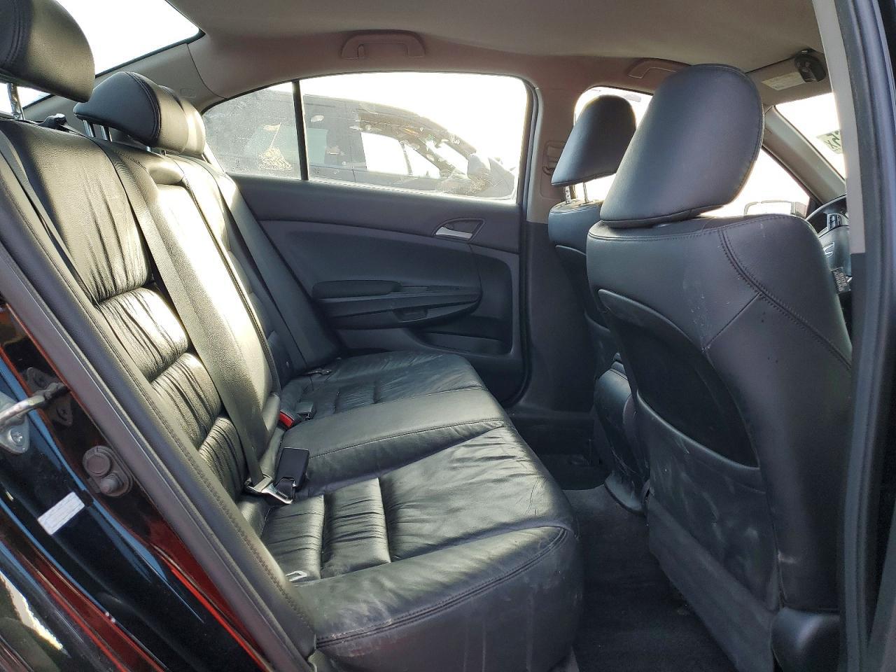 2012 HONDA ACCORD