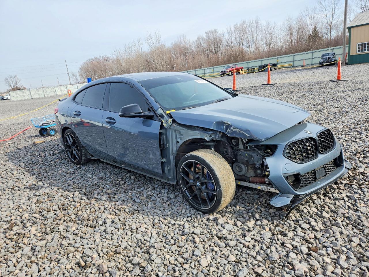 2021 BMW M235i