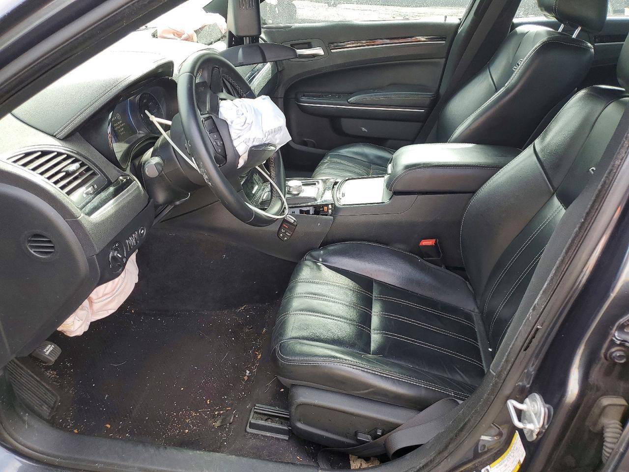 2017 CHRYSLER 300