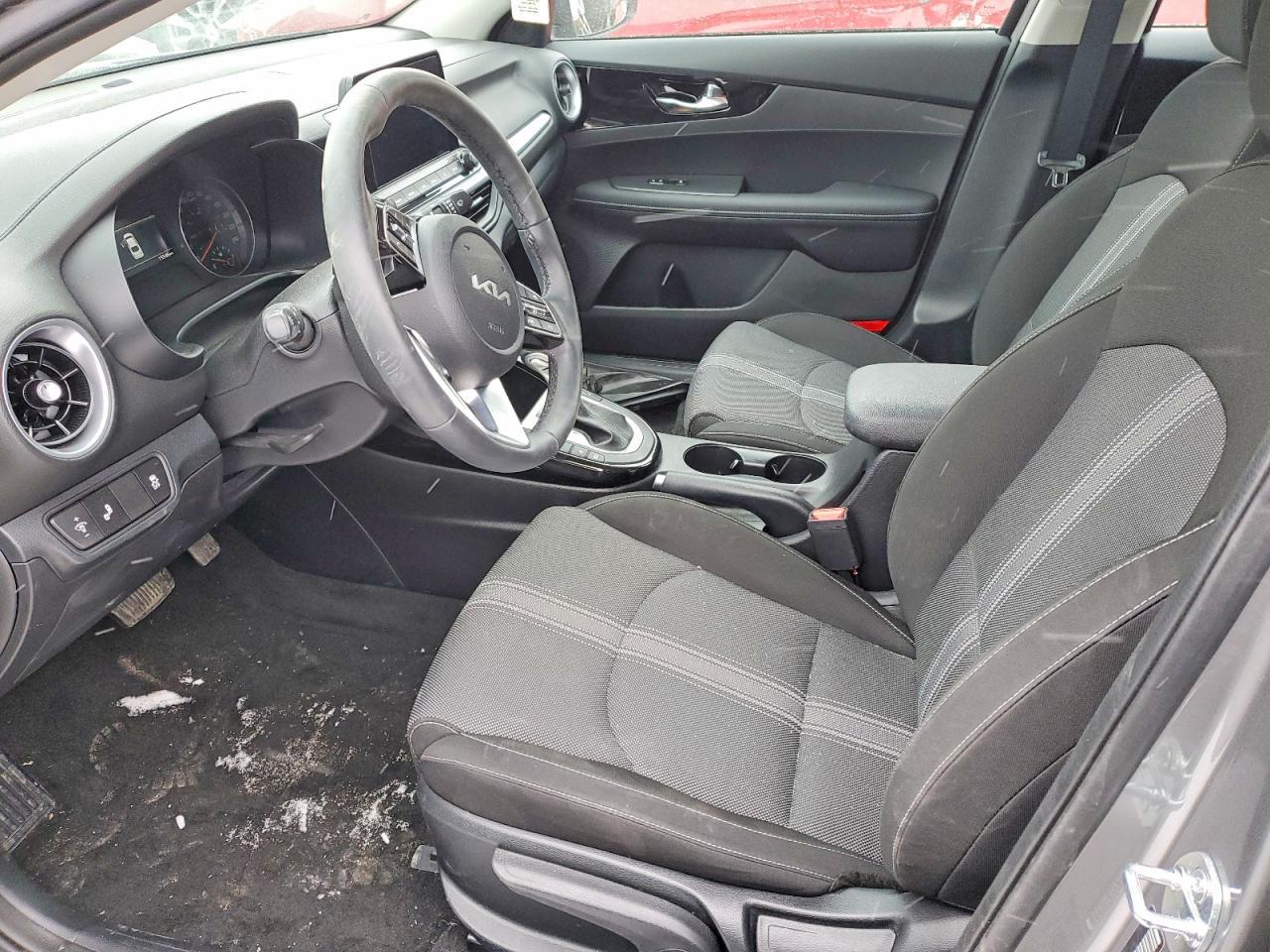2024 KIA FORTE