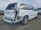 2016 CHRYSLER Town & Country