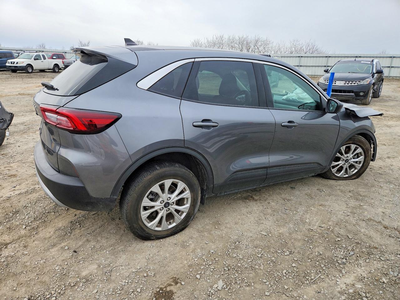 2023 FORD ESCAPE