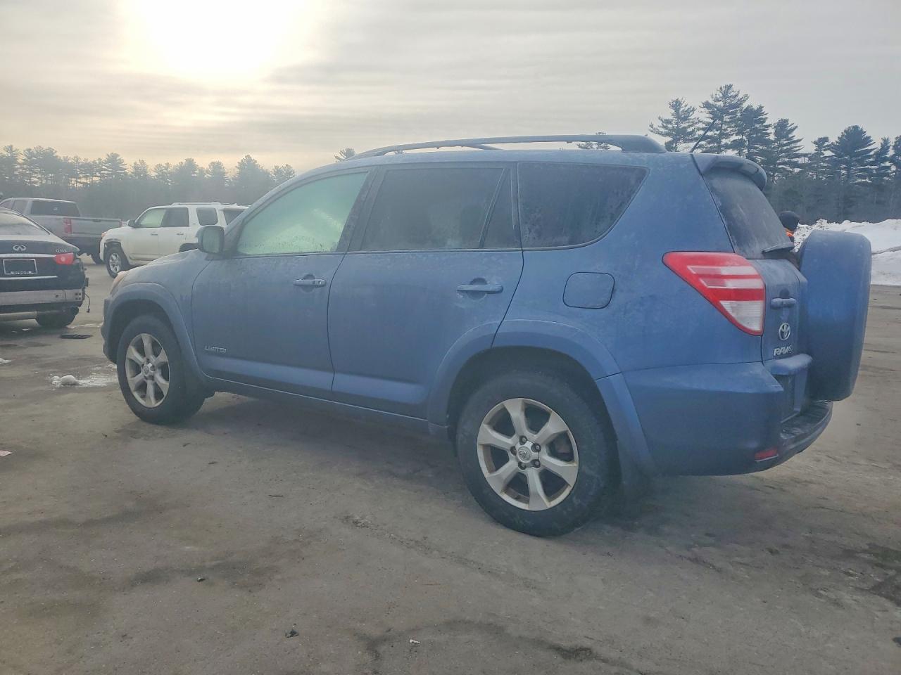 2012 TOYOTA RAV4