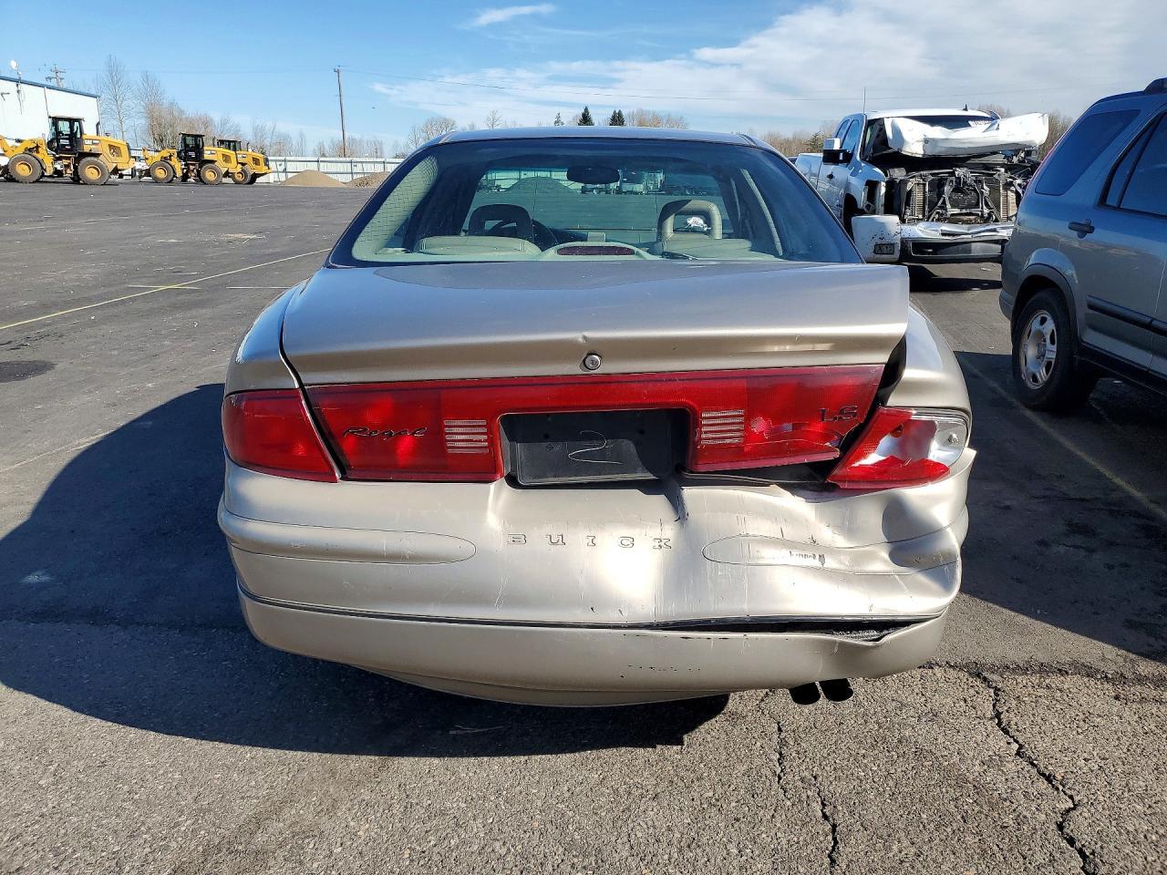 2003 BUICK Regal